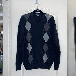 Johnston and Murphy Men’s size large sweater